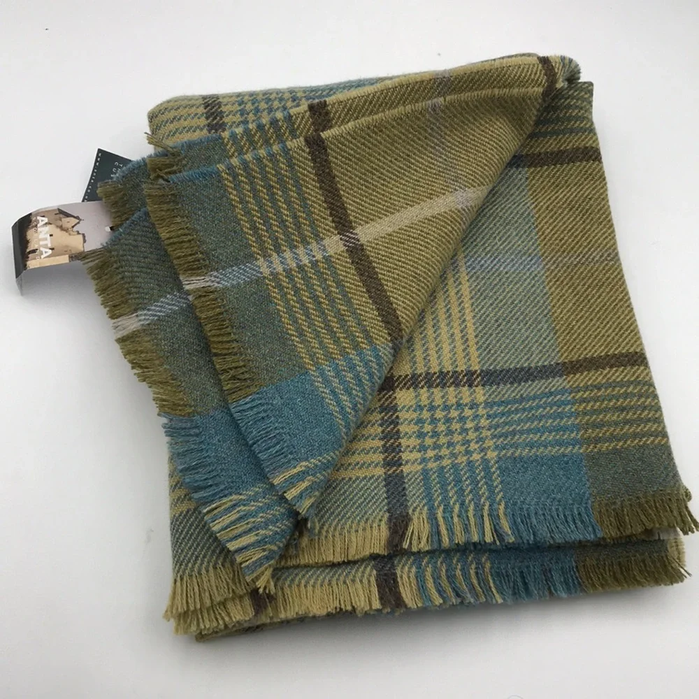Anta tartan plaid
